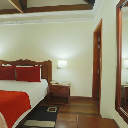Hotel Santa Lucia Boutique Spa Bogota Exterior photo A bedroom at the hotel