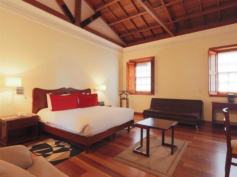 Hotel Santa Lucia Boutique Spa Bogota Exterior photo A room at the hotel