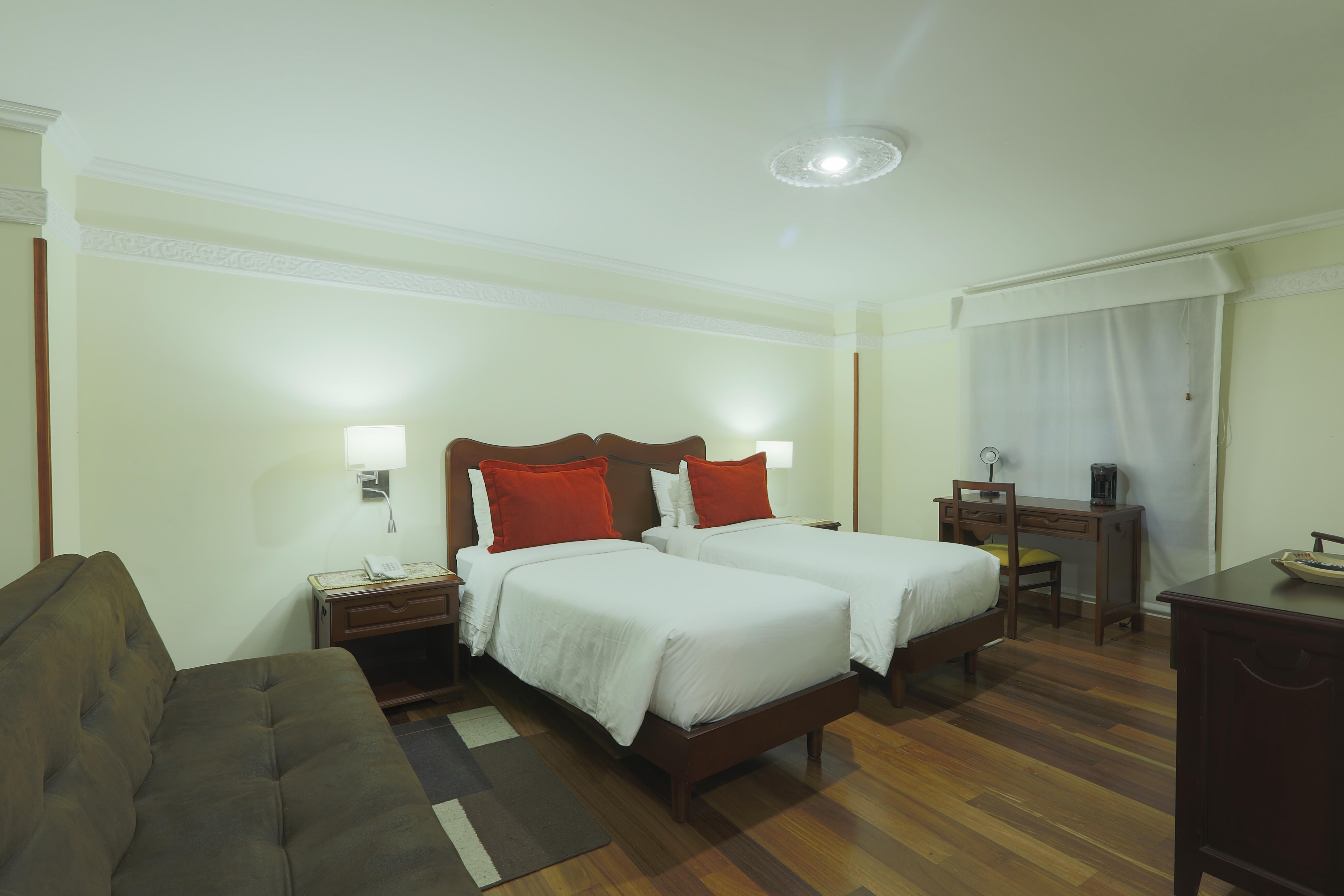 Hotel Santa Lucia Boutique Spa Bogota Exterior photo A room at the hotel