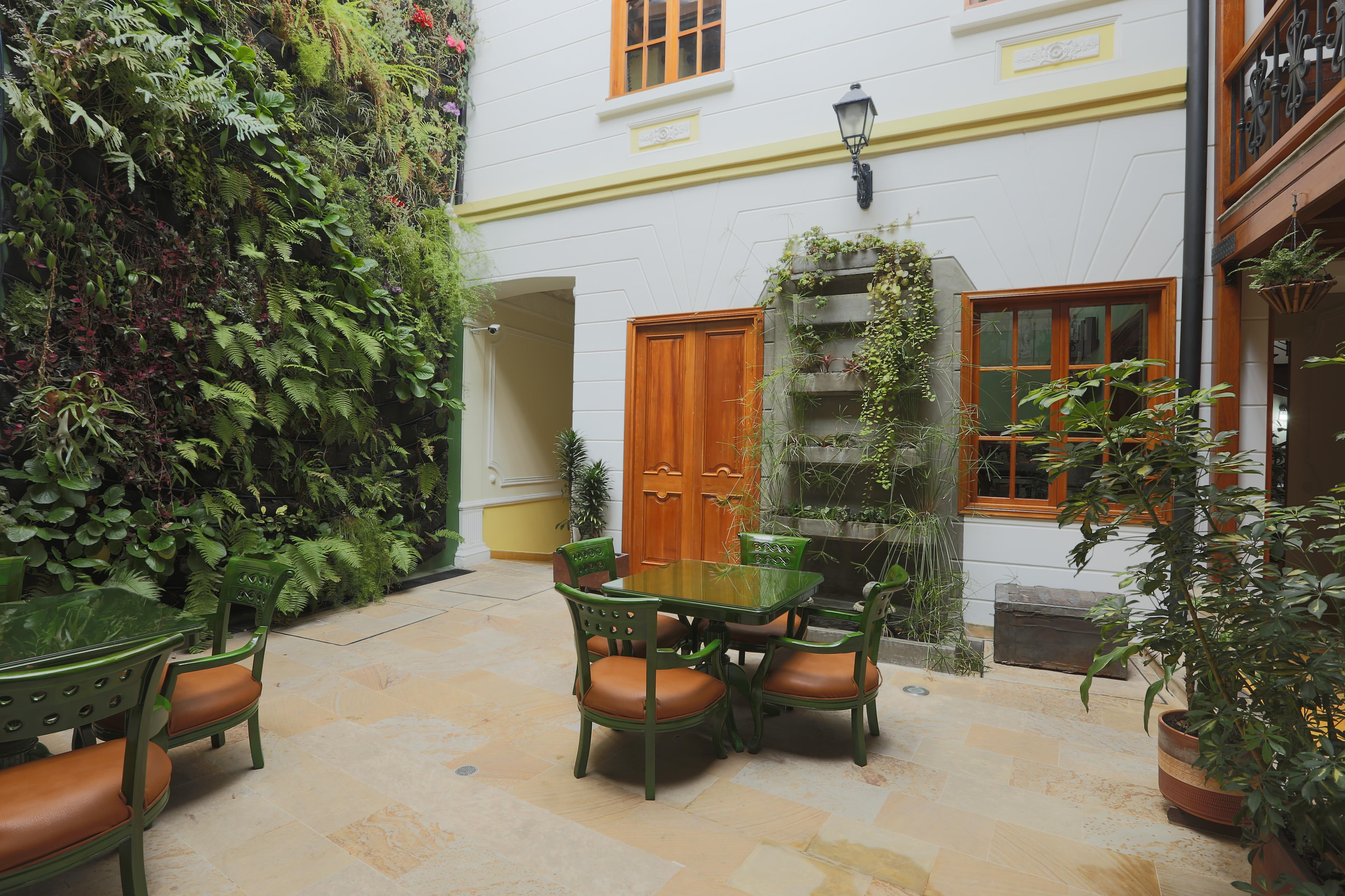 Hotel Santa Lucia Boutique Spa Bogota Exterior photo Patio of the hotel