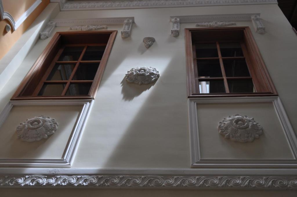 Hotel Santa Lucia Boutique Spa Bogota Exterior photo The windows of the house